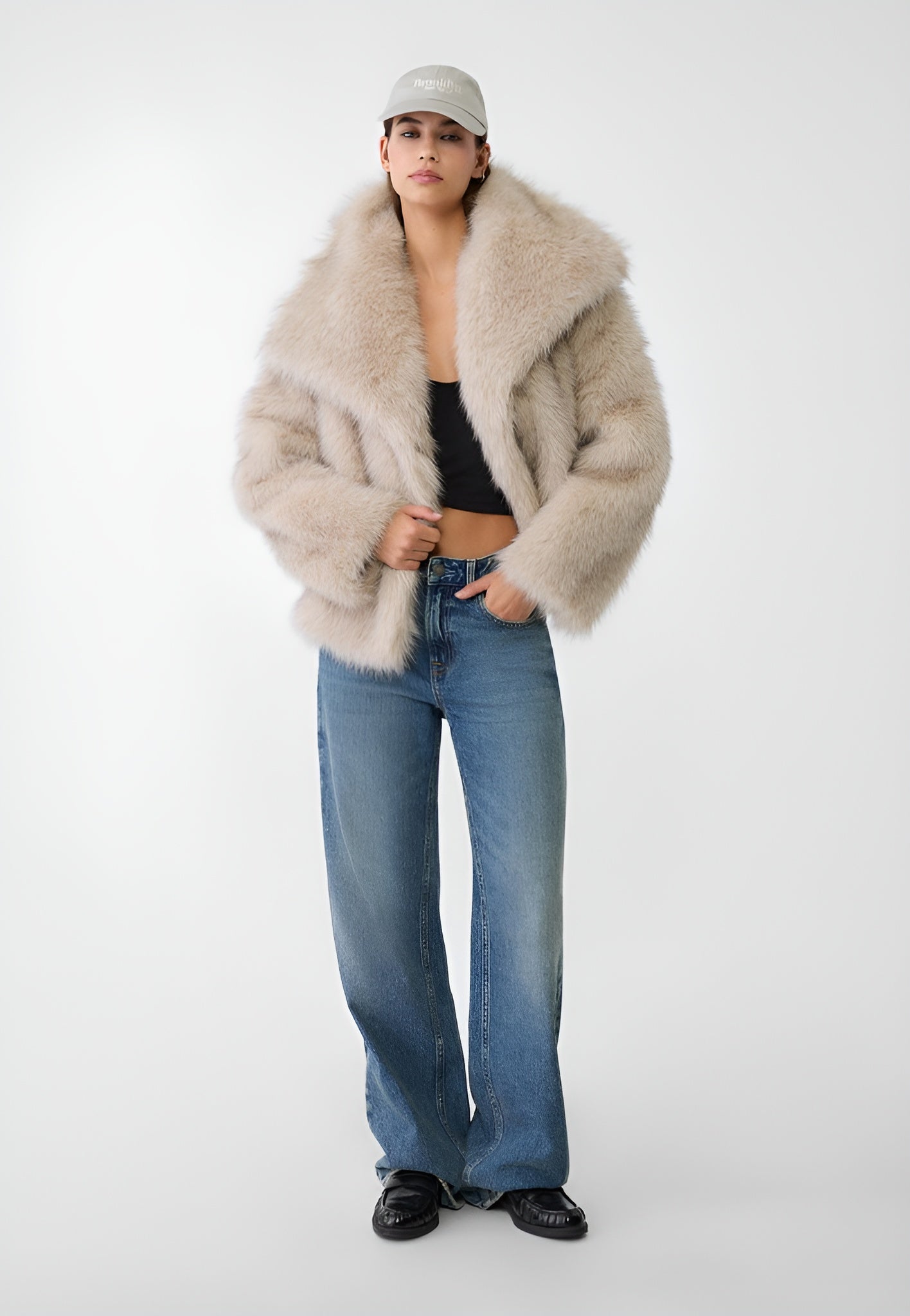 Elara Faux fur coat