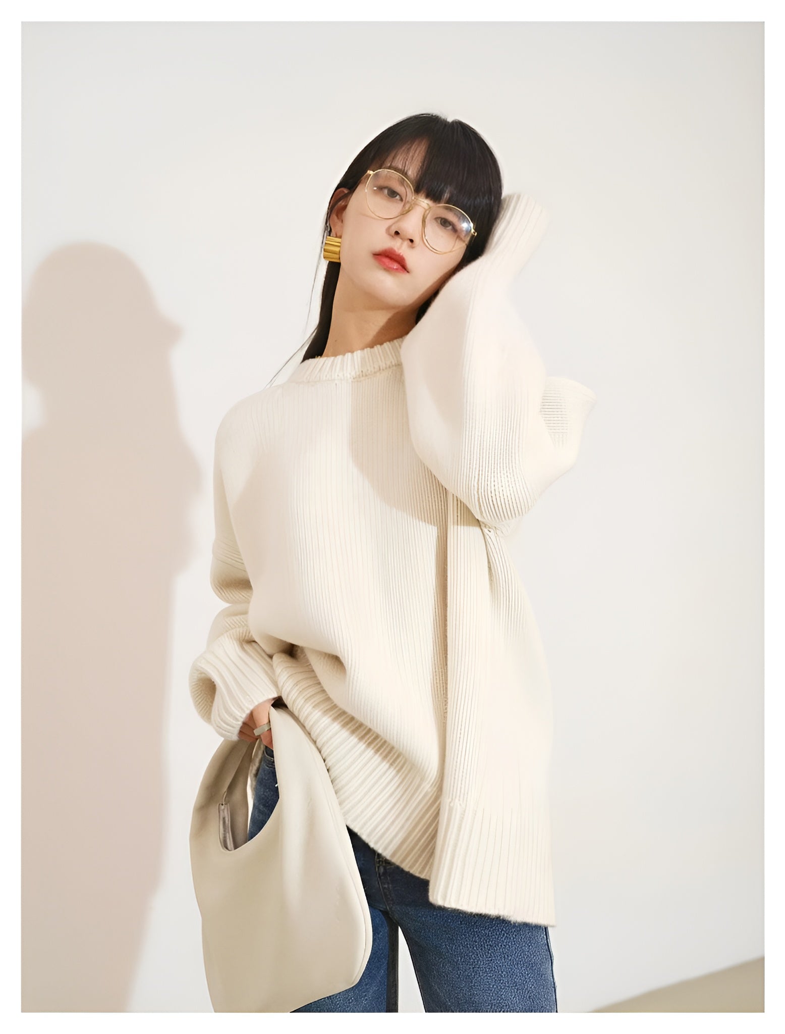 Soft round neck jumper