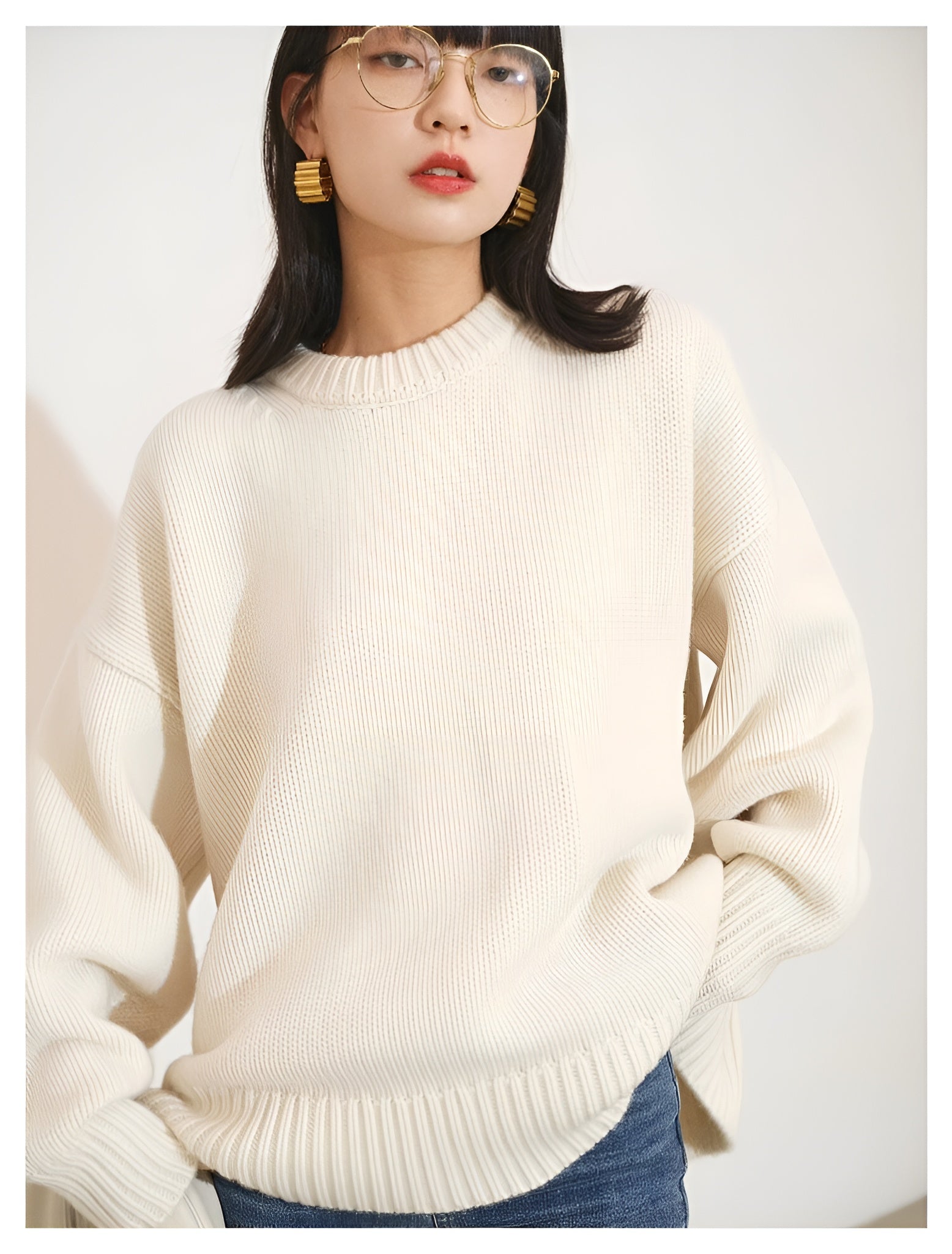 Soft round neck jumper