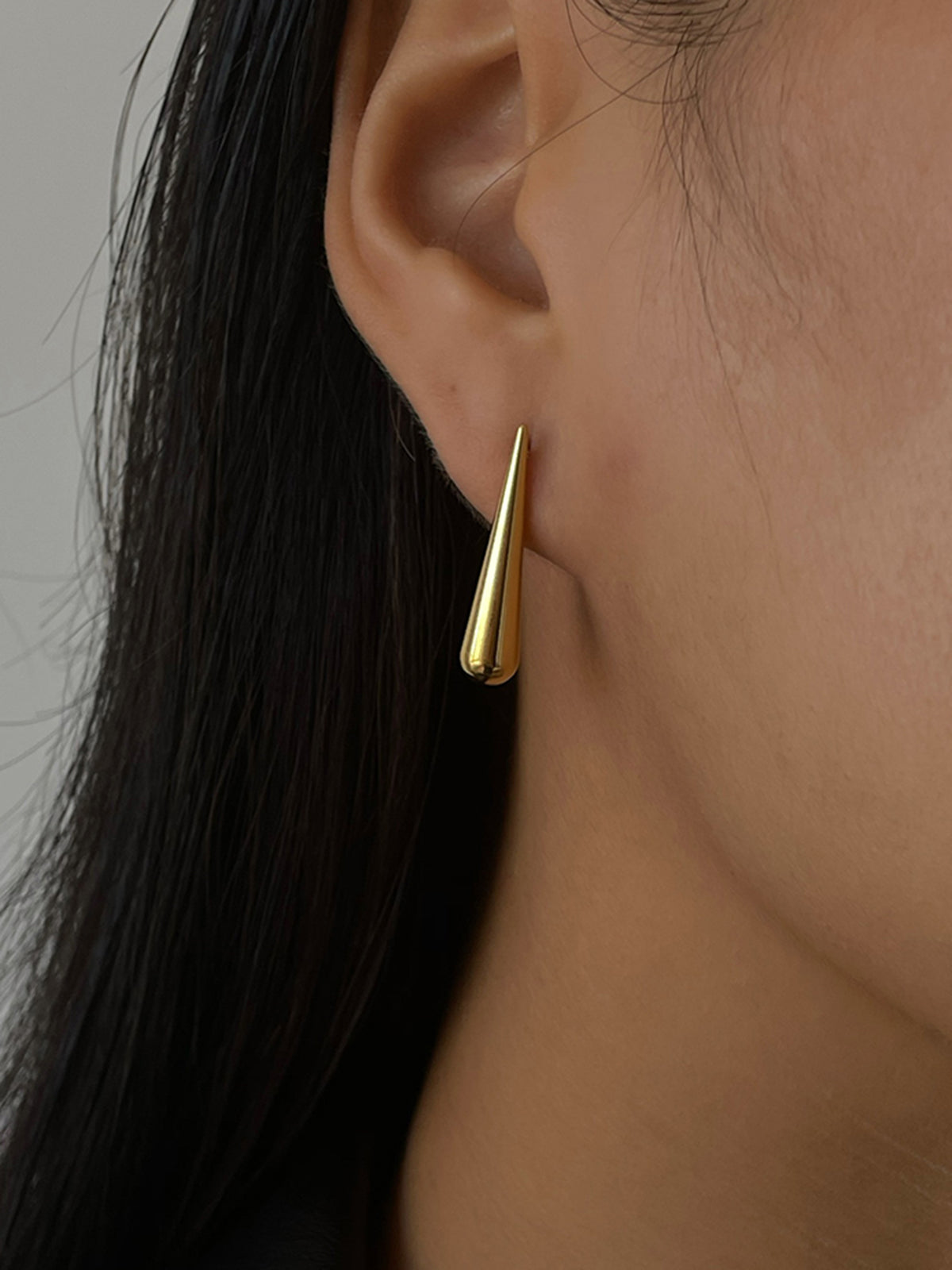 Asymmetrical Golden Water Drop Earrings