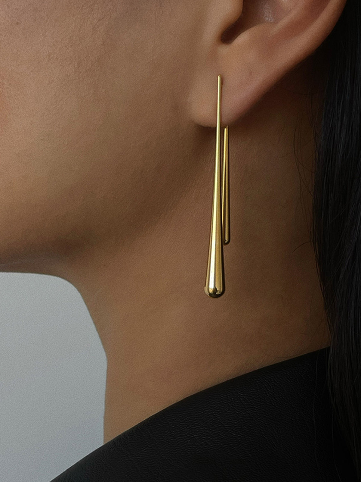 Asymmetrical Golden Water Drop Earrings