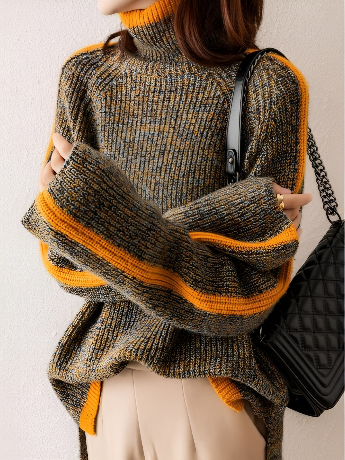 Long-sleeved knitted loose jumper