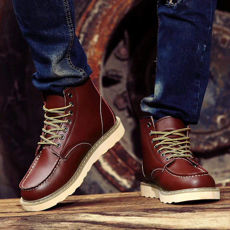 Retro winter boots with lining