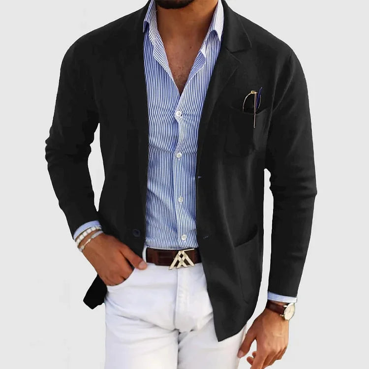 Comfortable blazer with single-row buttons