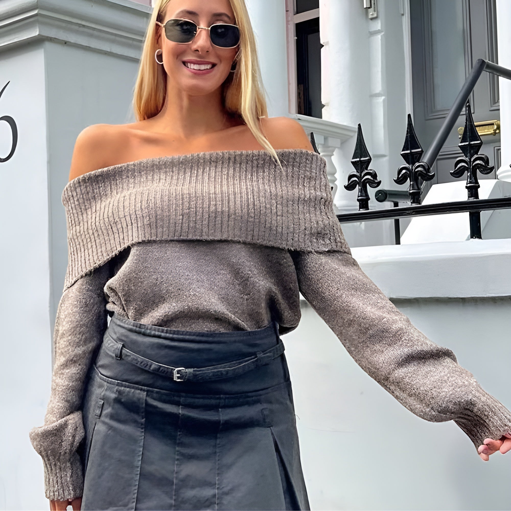 Knitted plain off-shoulder jumper with long sleeves